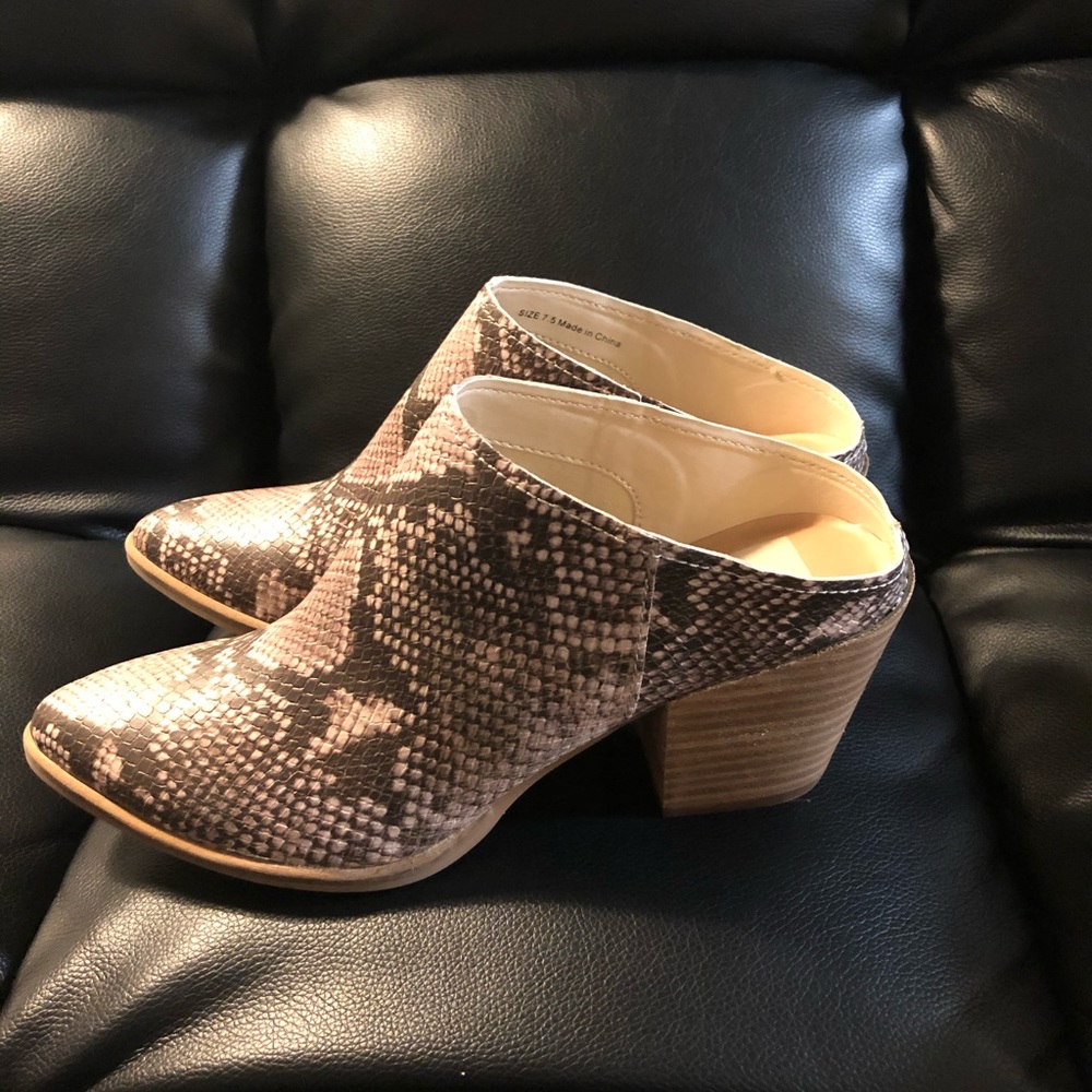 New Dolce Vita snake skin booties